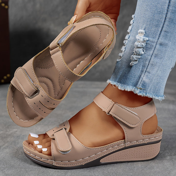 Janet | Sandali ortopedici comodi e flessibili