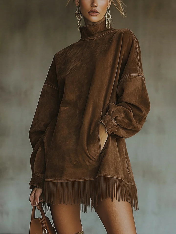Mara | Vestito in camoscio con collo alto e frange
