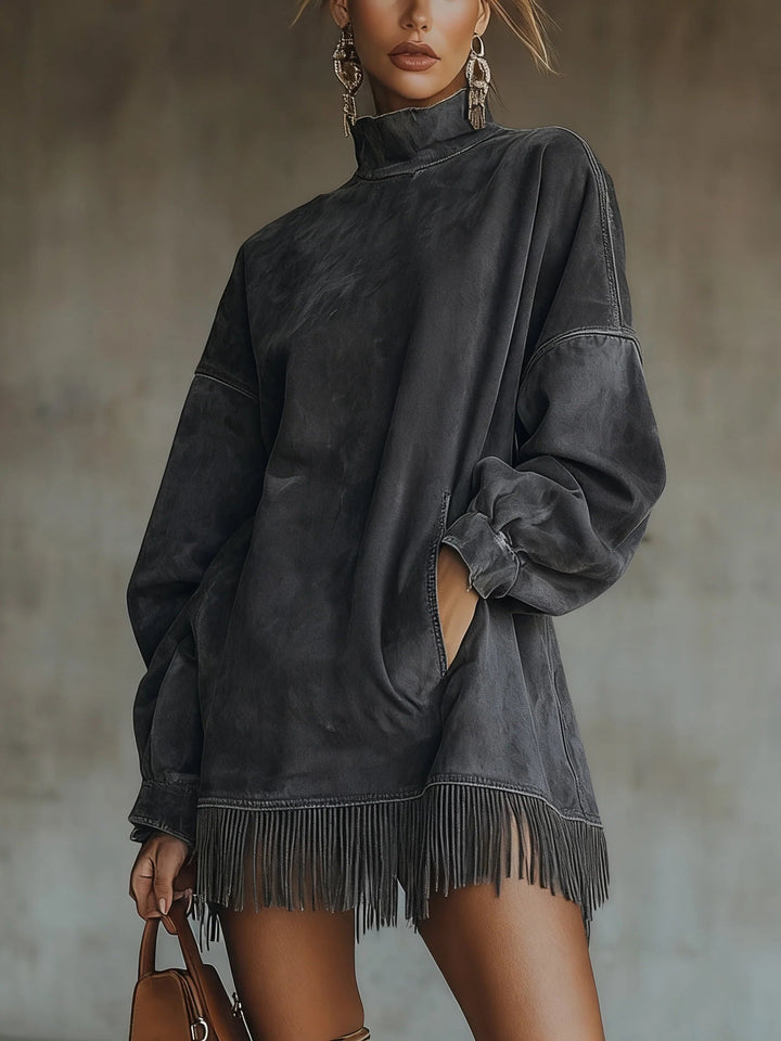 Mara | Vestito in camoscio con collo alto e frange