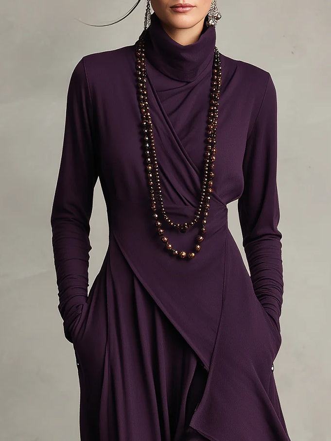 Aurelia | Vestito maxi plissettato asimmetrico con colletto alto